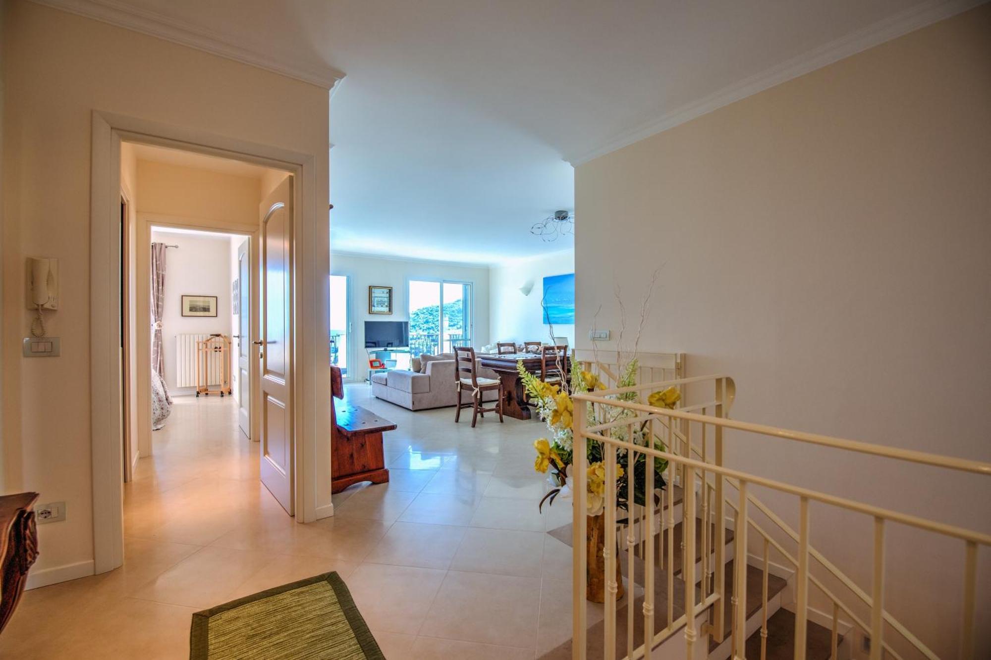 Villa Lucia Riviera Dei Fiori Pool - Happy Rentals San Remo Kültér fotó